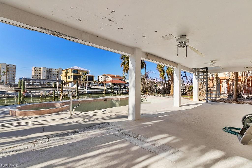 HOLIDAY HEIGHTS - Residential
