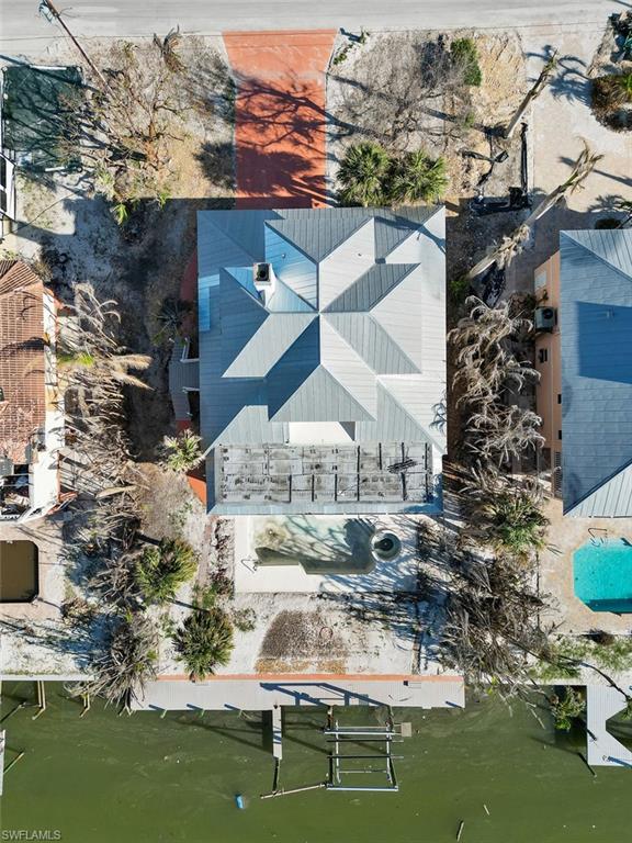 HOLIDAY HEIGHTS - Residential