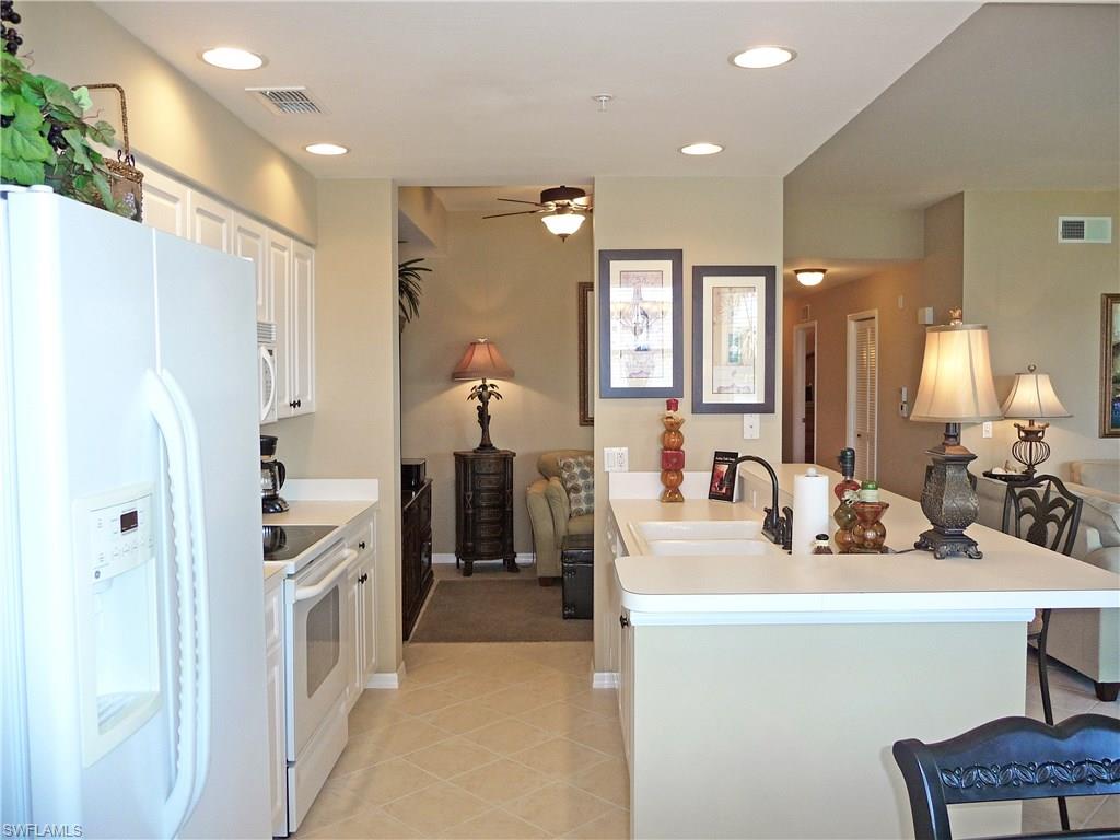HERITAGE POINTE - Residential