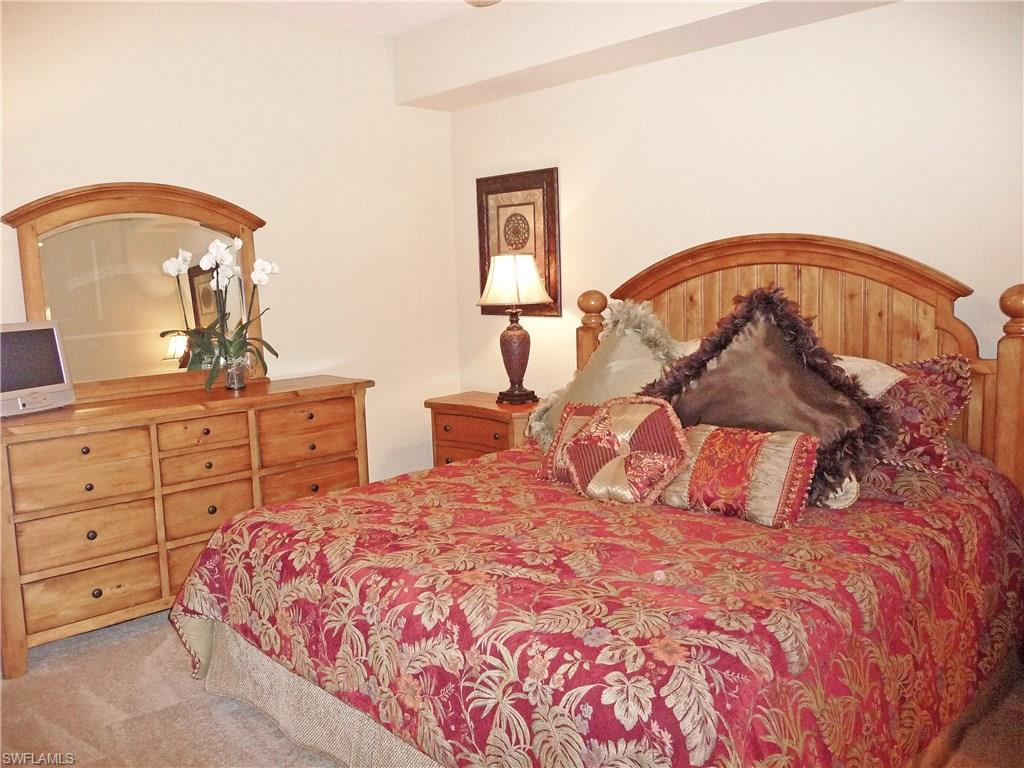 HERITAGE POINTE - Residential