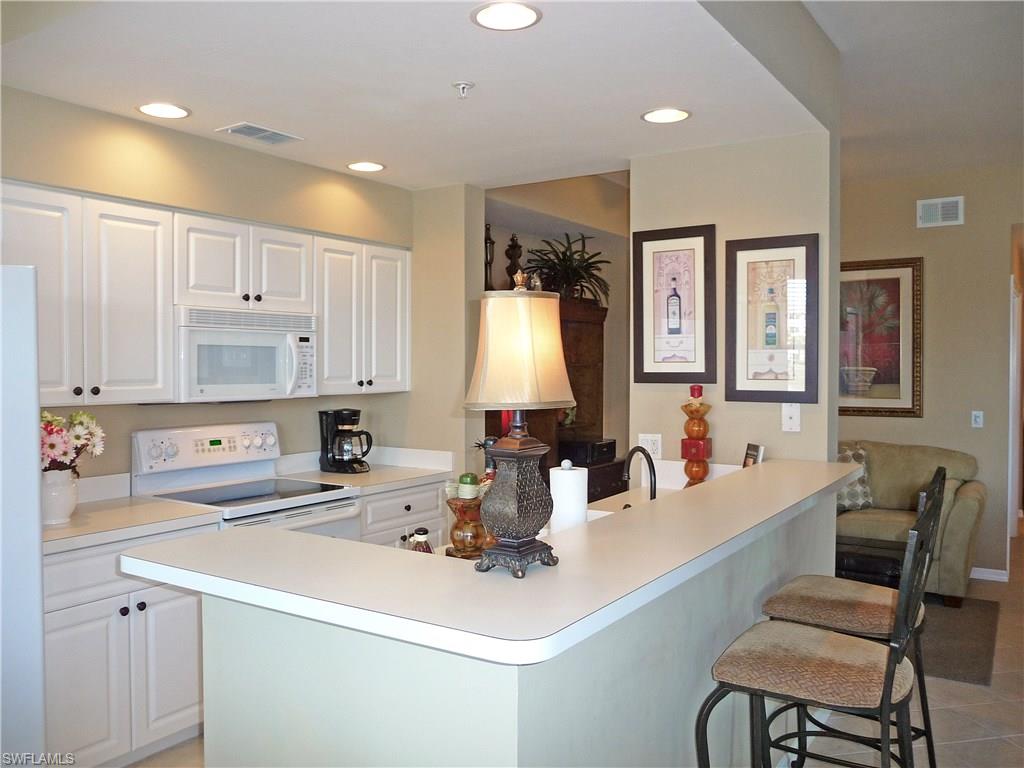 HERITAGE POINTE - Residential