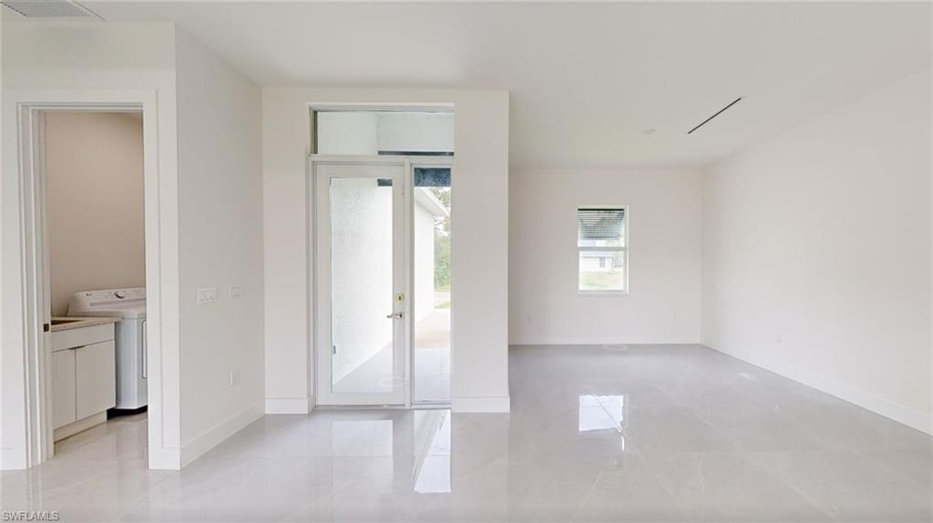 FORT MYERS - Residential Lease