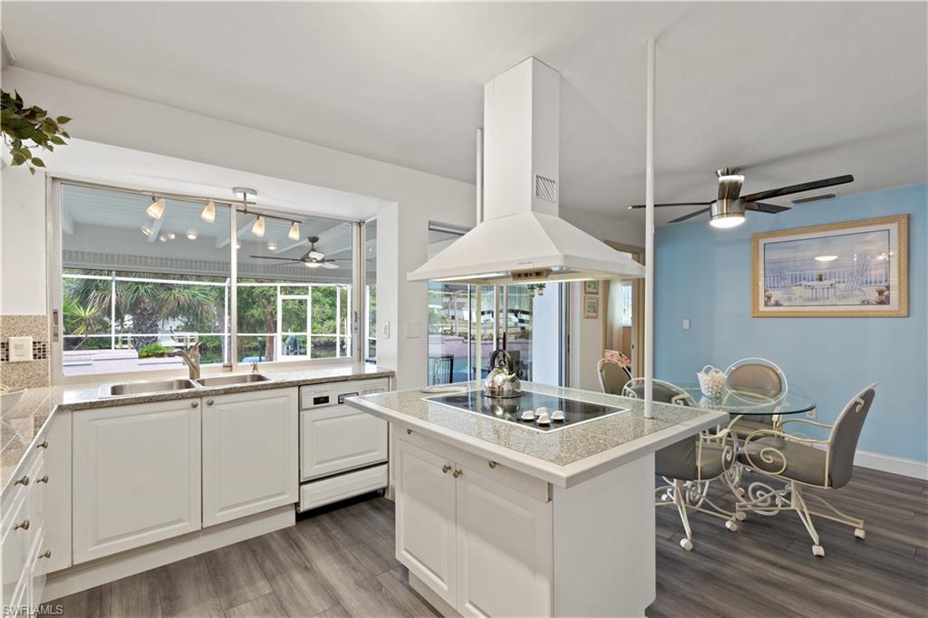 SHELL HARBOR - Residential