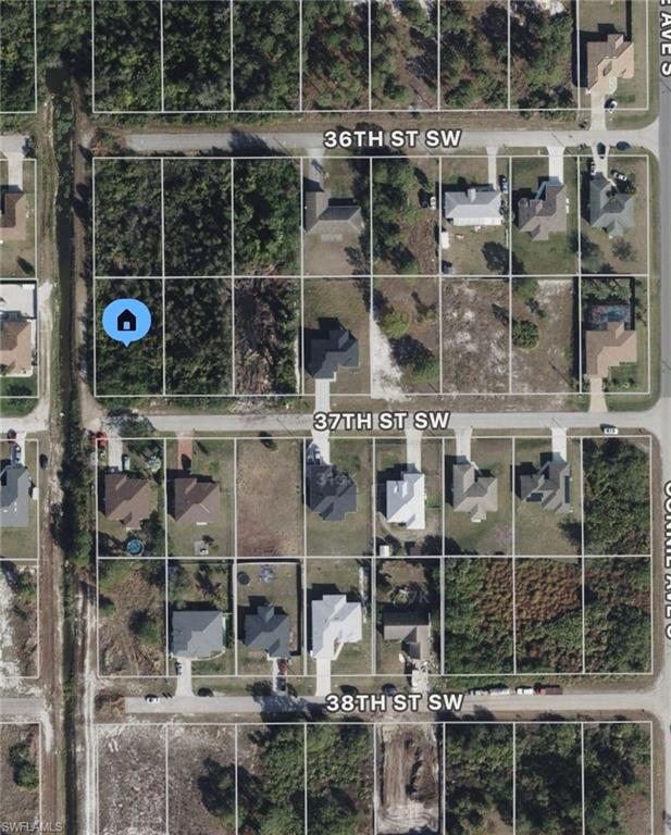 LEHIGH ACRES - Land