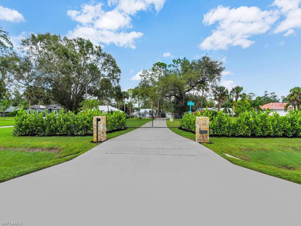 LOGAN WOODS - Residential