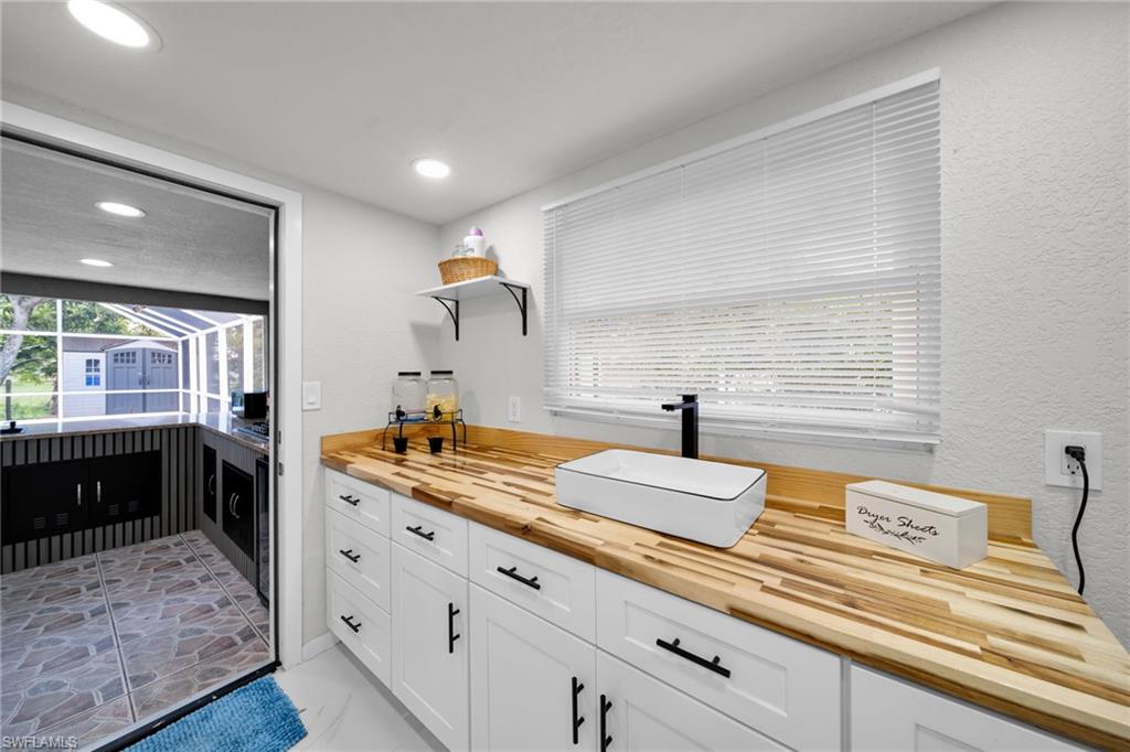 NORTH FORT MYERS - Residential