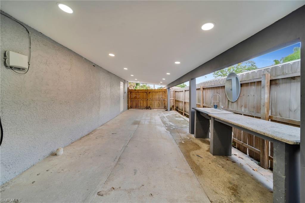 NORTH FORT MYERS - Residential