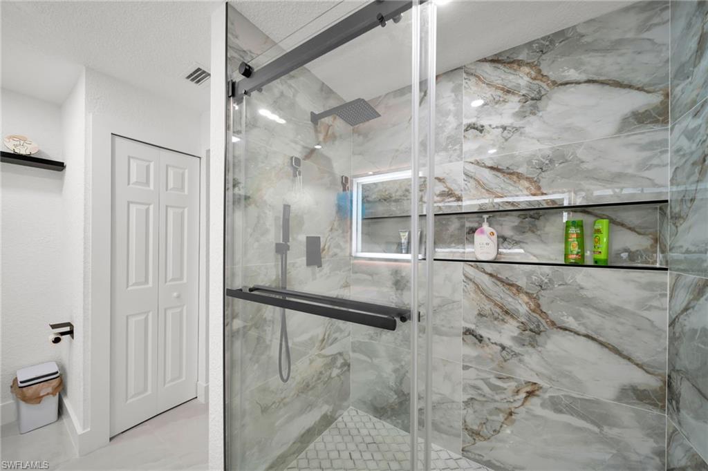 NORTH FORT MYERS - Residential