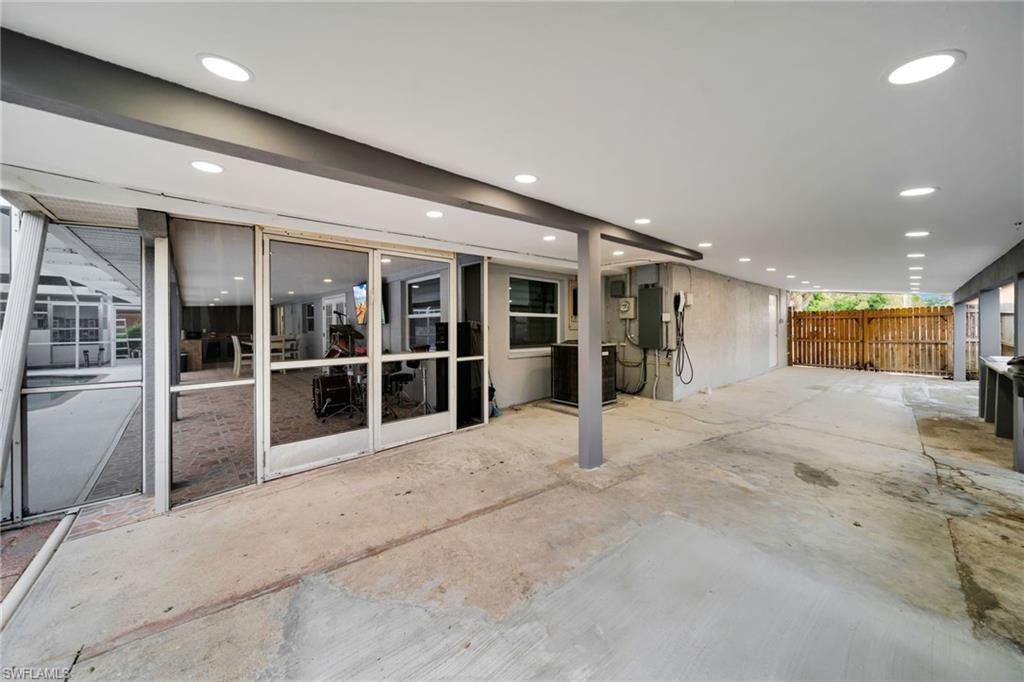 NORTH FORT MYERS - Residential