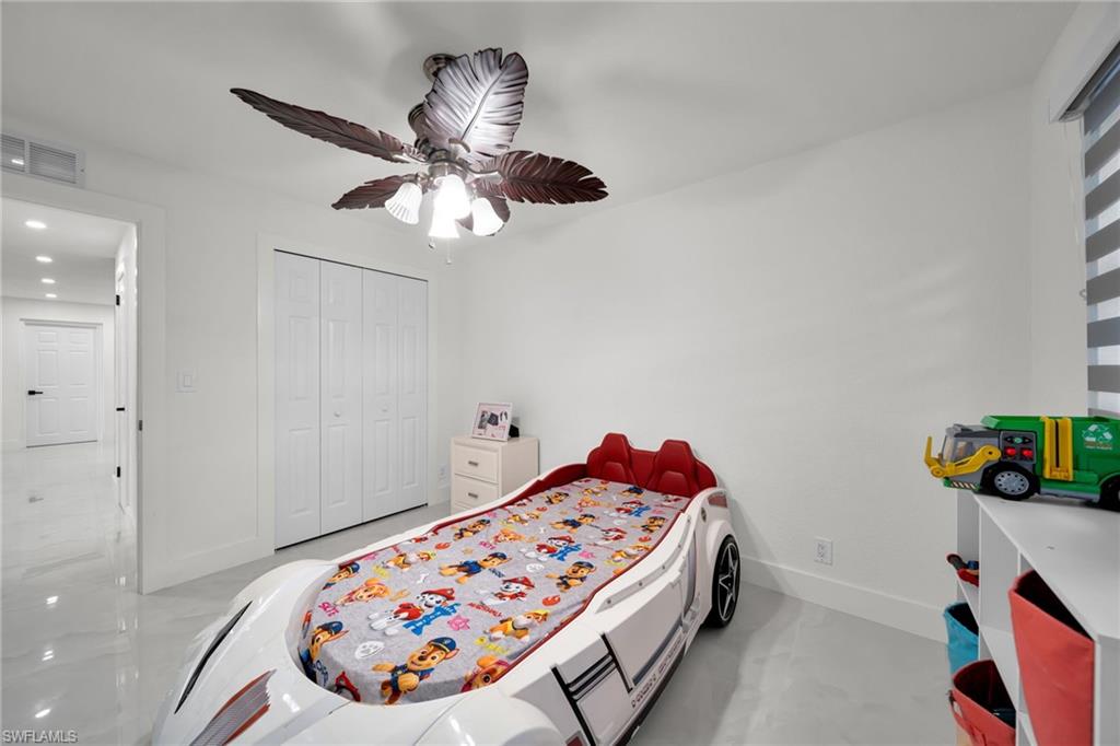 NORTH FORT MYERS - Residential