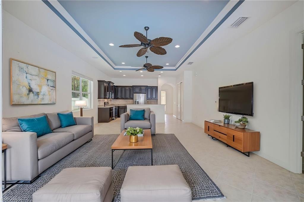 MANCHESTER SQUARE - Residential