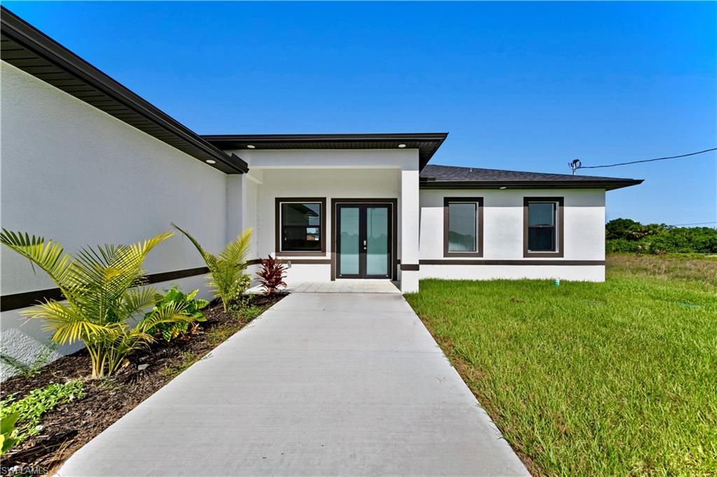 LEHIGH ACRES - Residential