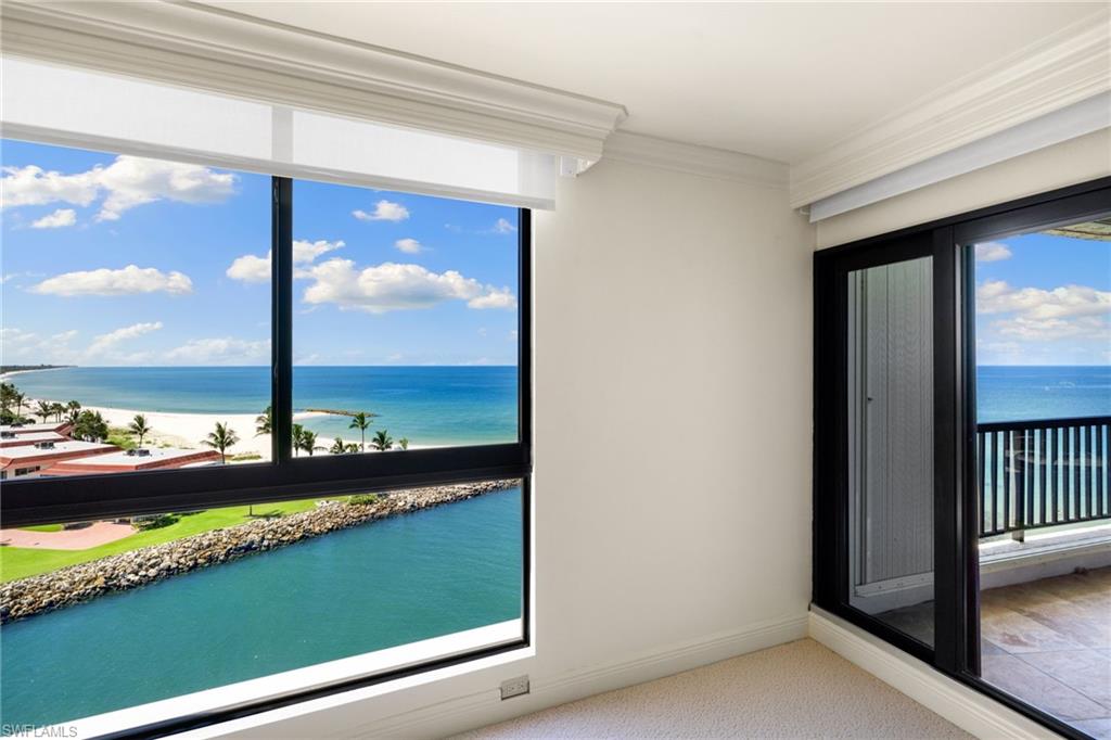 ADMIRALTY POINT - Residential