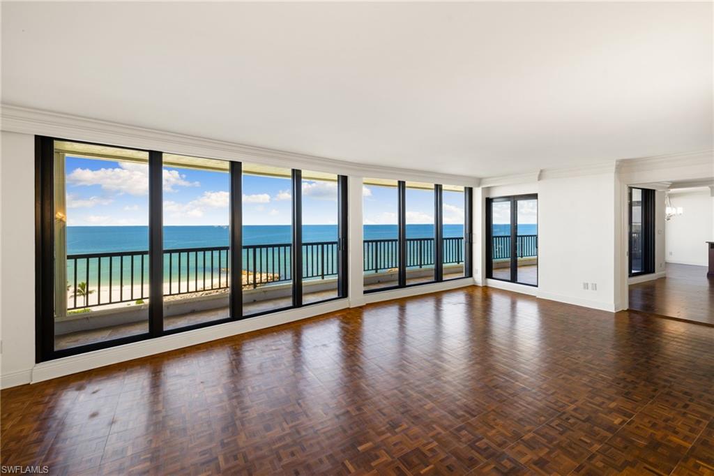 ADMIRALTY POINT - Residential