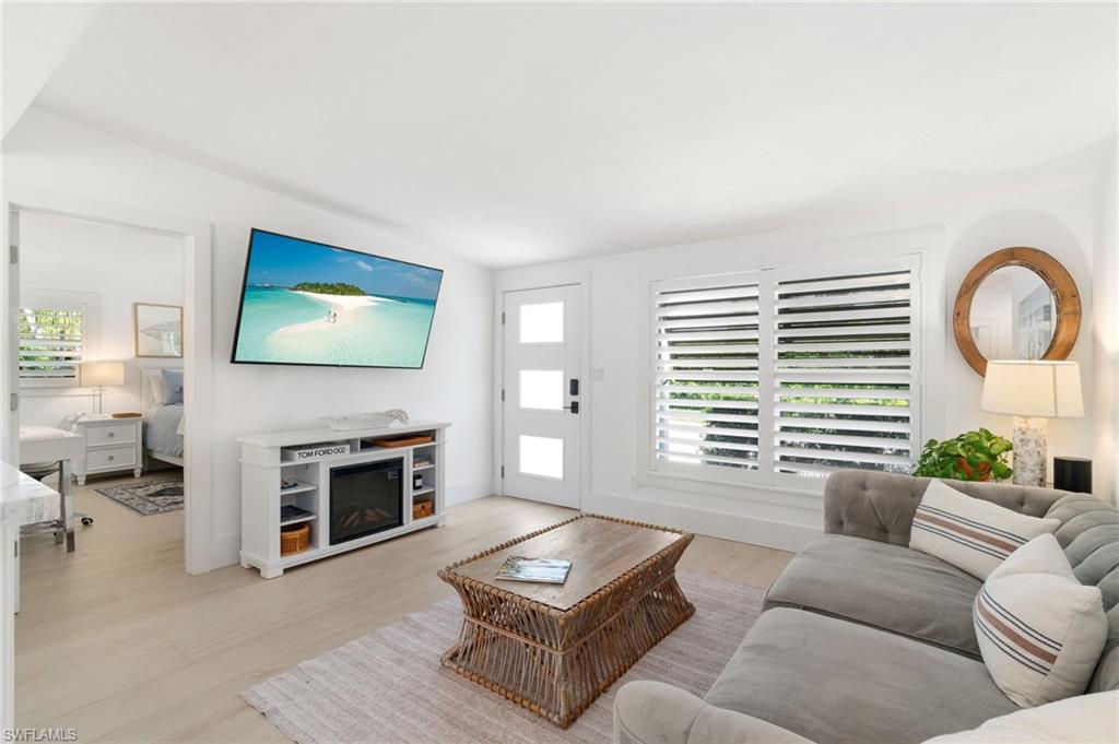 BROOKSIDE - Residential