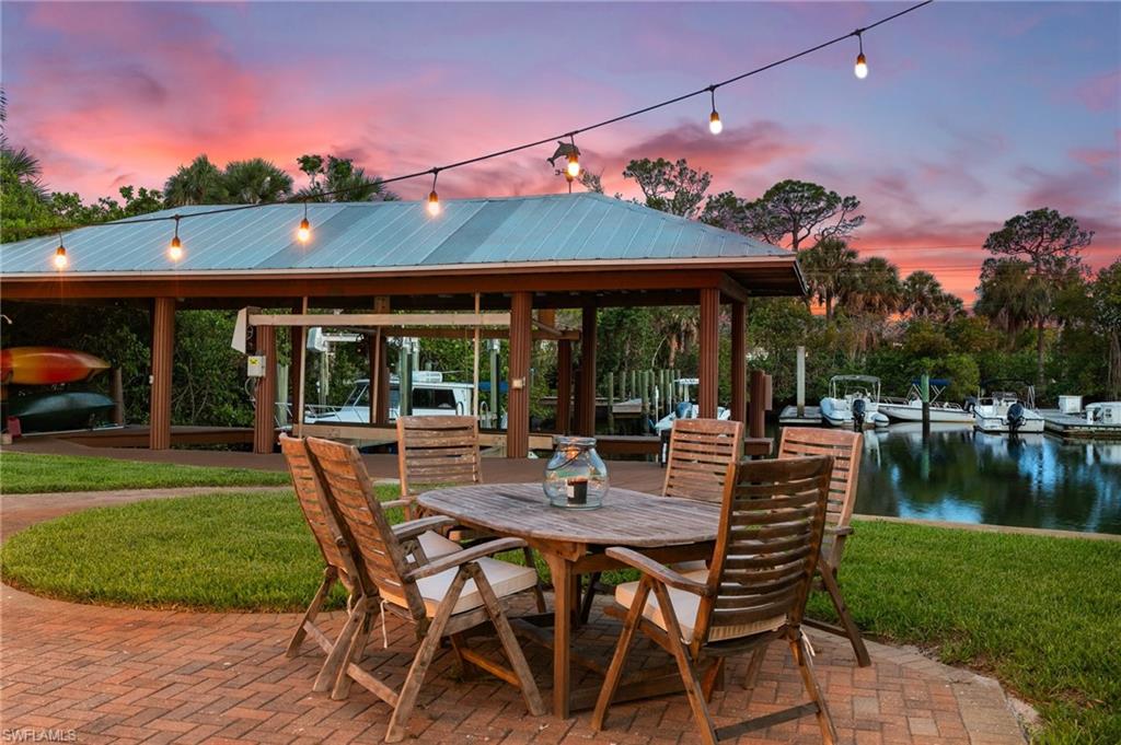 BROOKSIDE - Residential