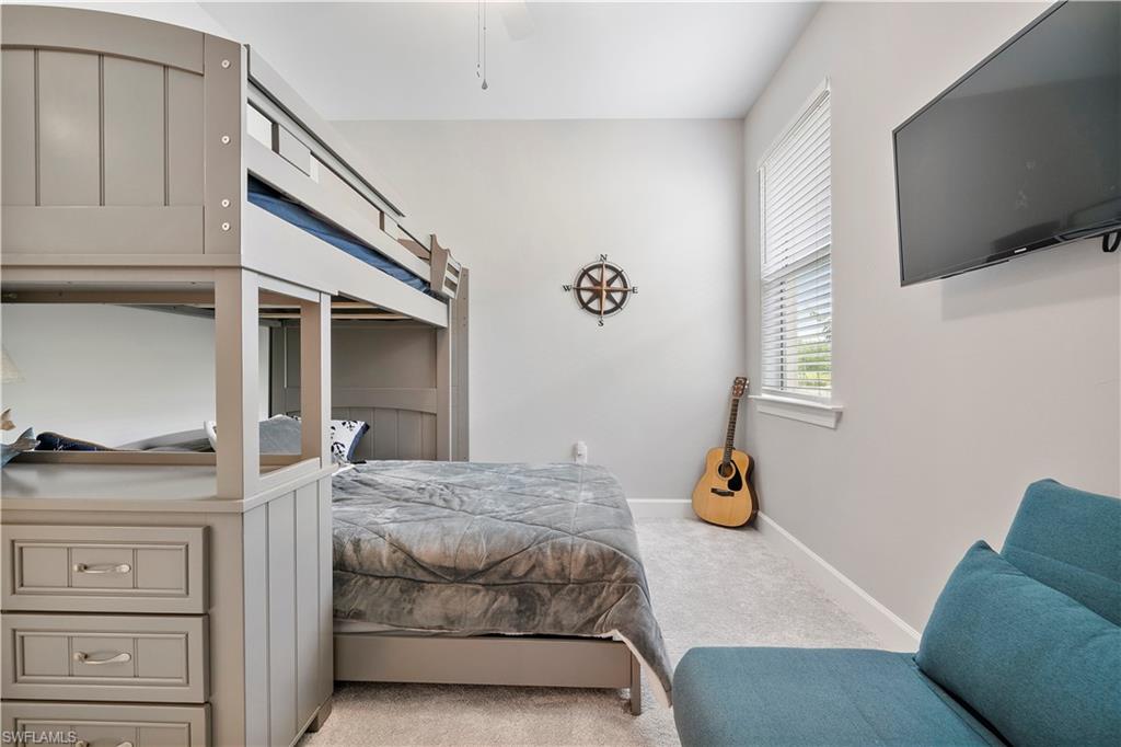 EDGEWATER - Residential