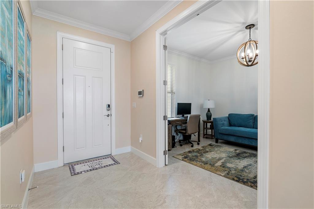 EDGEWATER - Residential