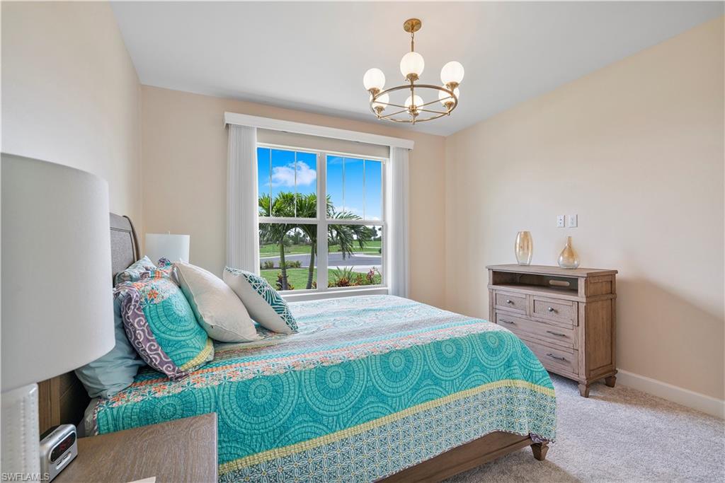 EDGEWATER - Residential