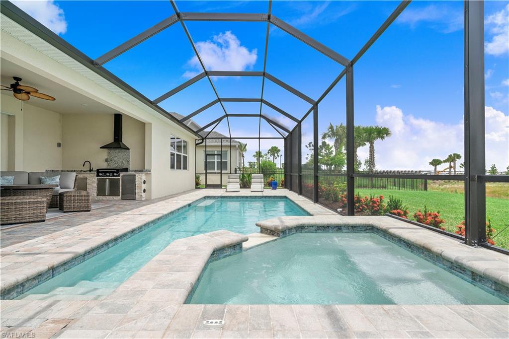 EDGEWATER - Residential
