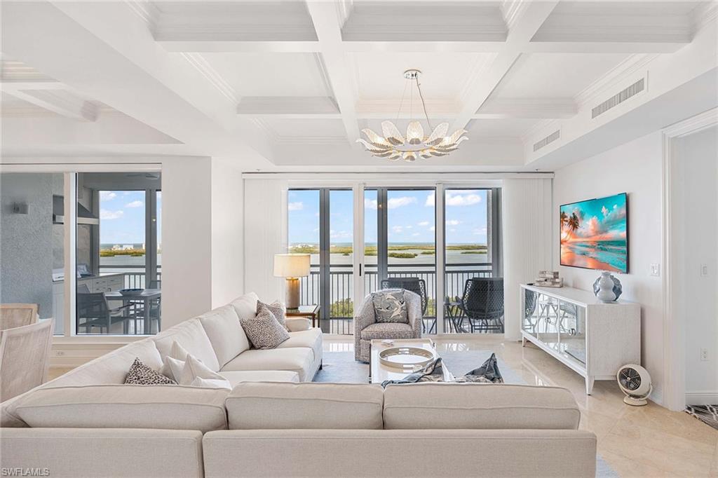ESPERIA SOUTH - Residential Lease