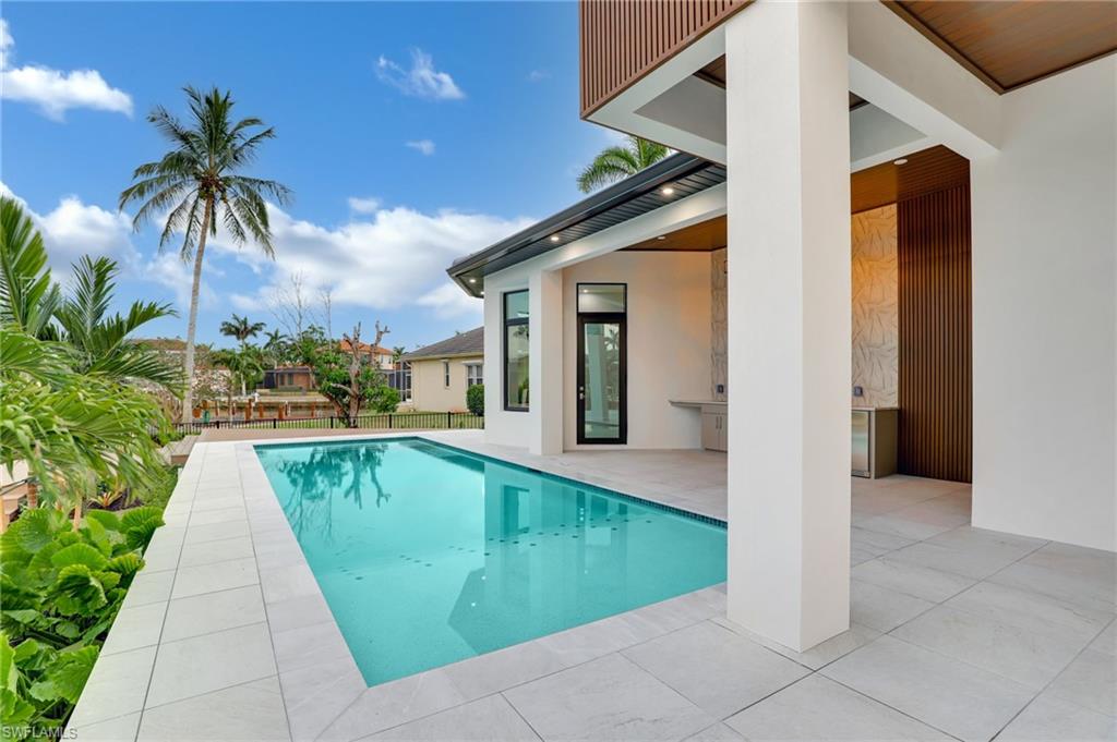 MARCO ISLAND - Residential