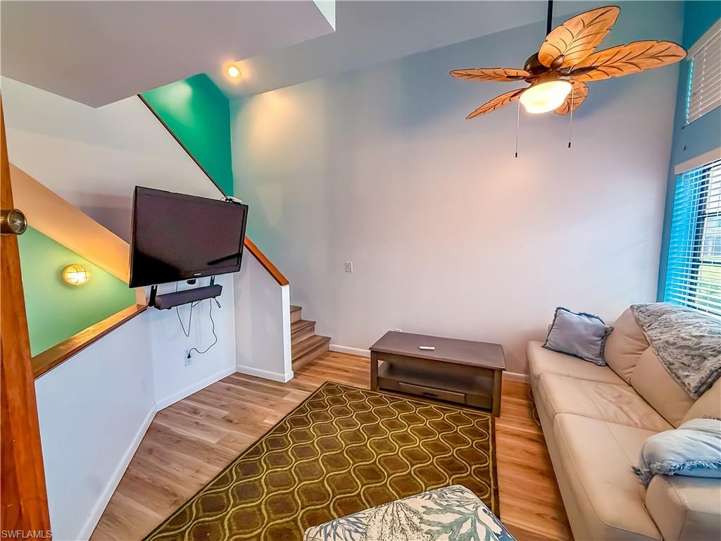 SAFETY HARBOR CLUB - Residential