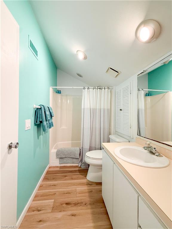 SAFETY HARBOR CLUB - Residential