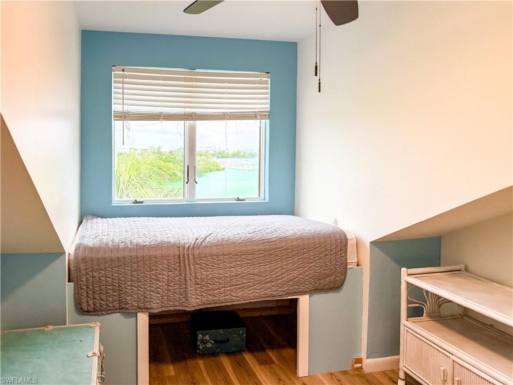 SAFETY HARBOR CLUB - Residential