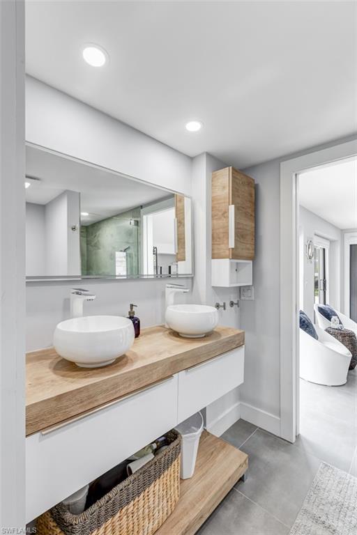 BAYLAND HEIGHTS - Residential