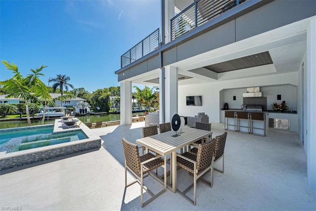 AQUALANE SHORES - Residential