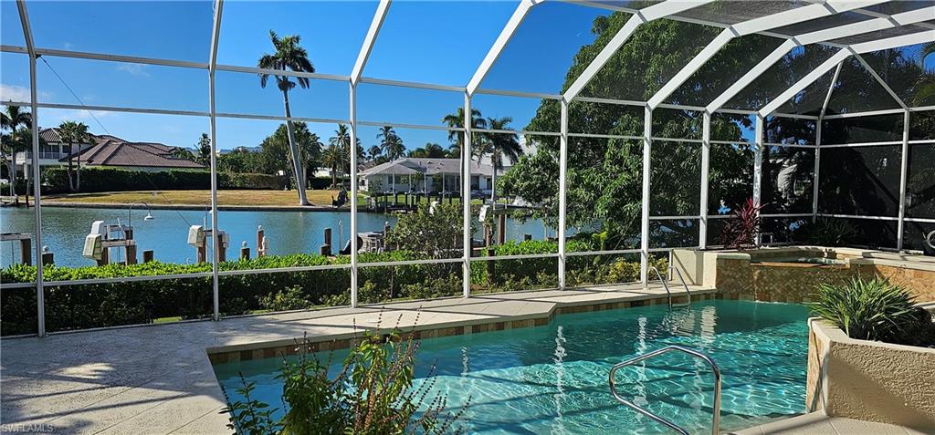 MOORINGS - Residential