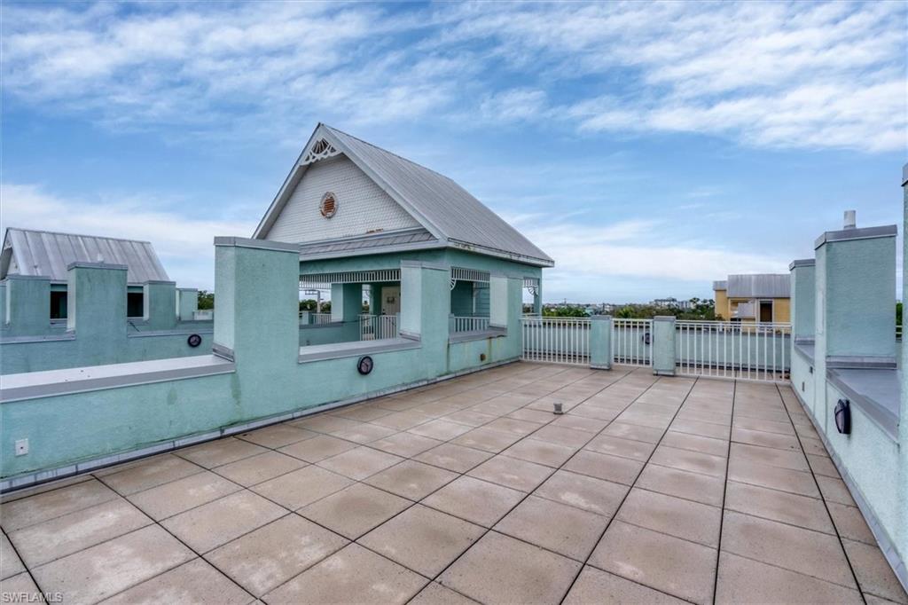 BONITA BEACHWALK - Residential