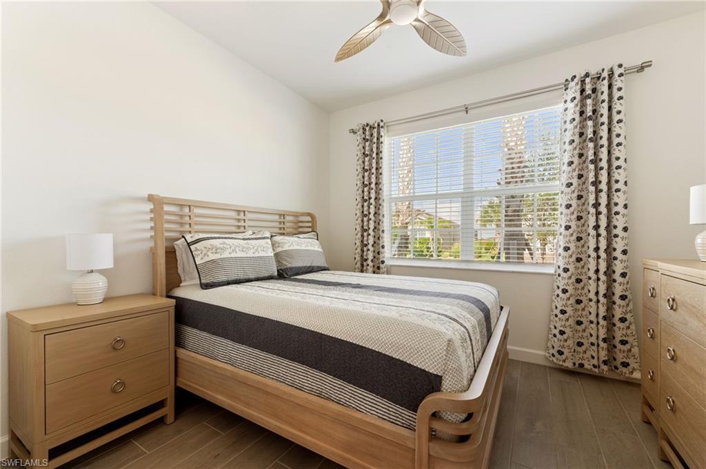 COUNTRY CLUB - Residential Lease