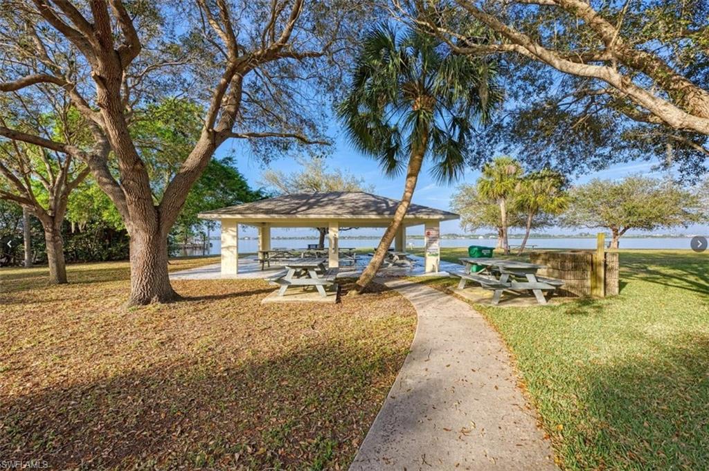 GULF COVE - Land