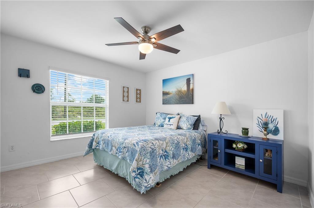 ROTONDA LAKES - Residential