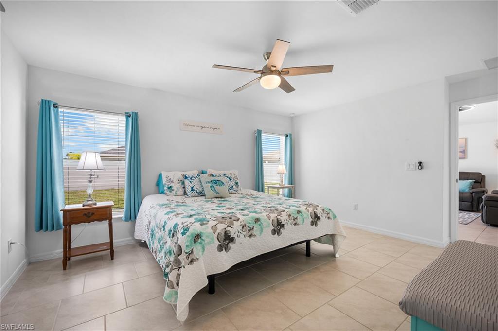 ROTONDA LAKES - Residential