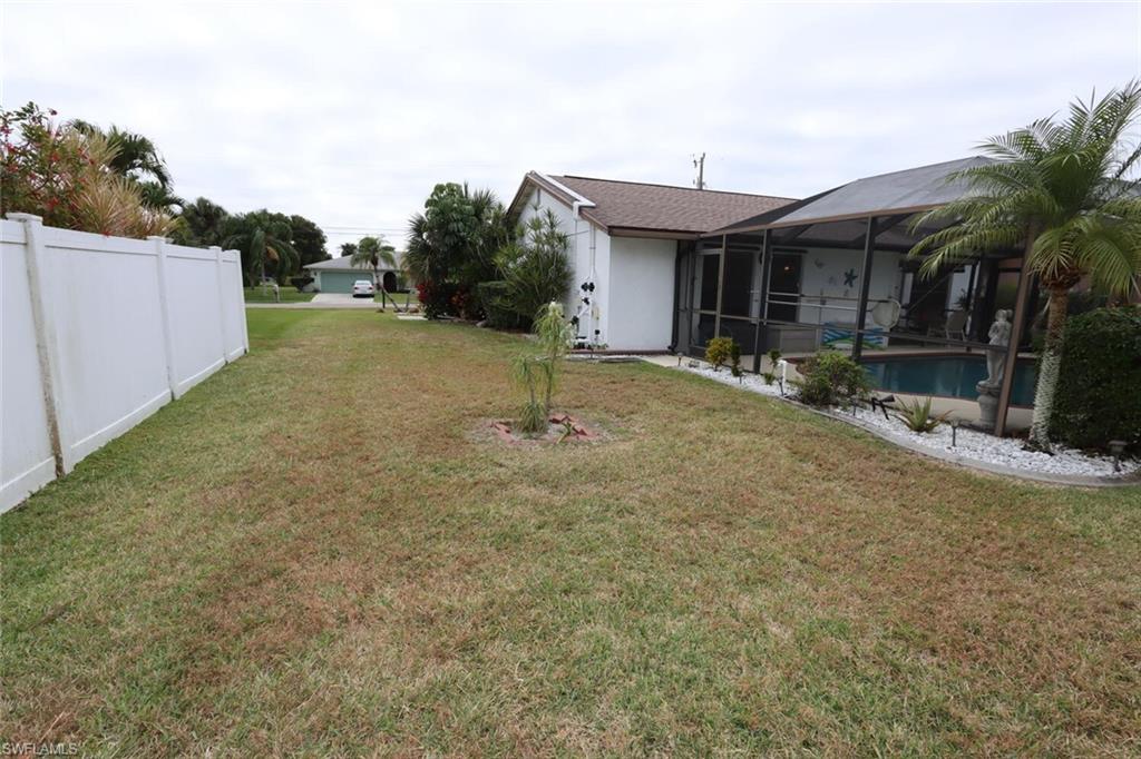CAPE CORAL - Residential
