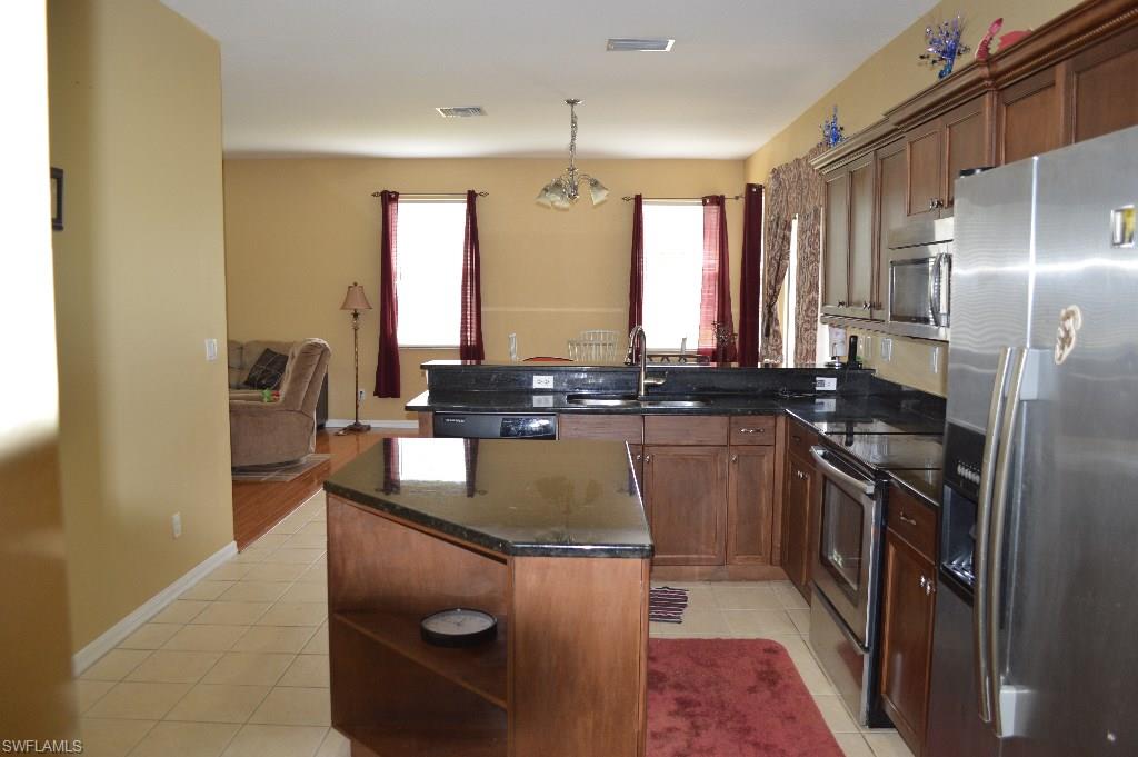 STONEYBROOK - Residential