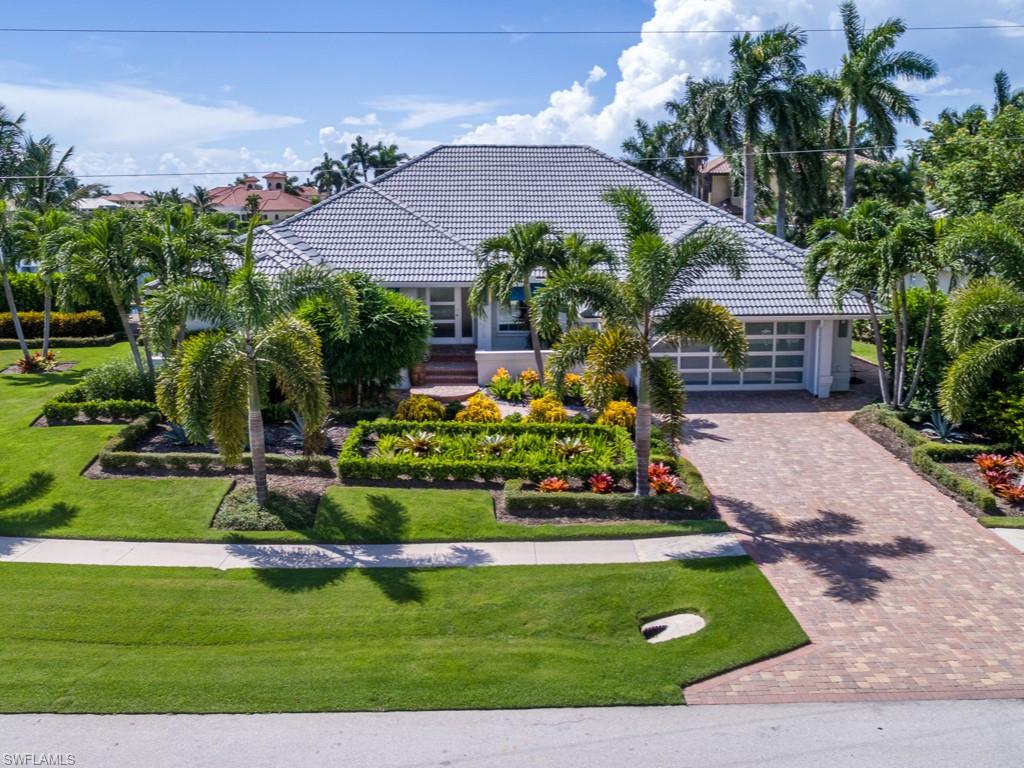 MARCO BEACH - Residential