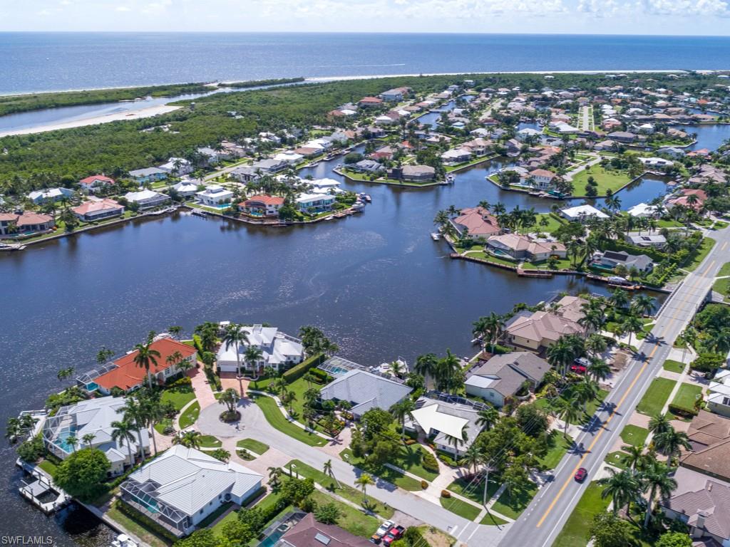 MARCO BEACH - Residential