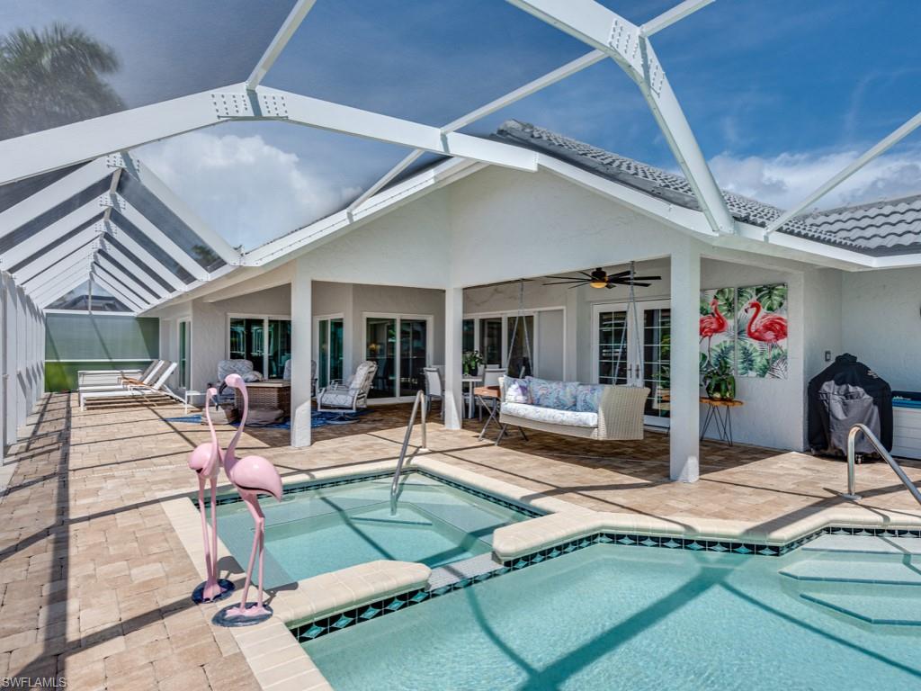 MARCO BEACH - Residential