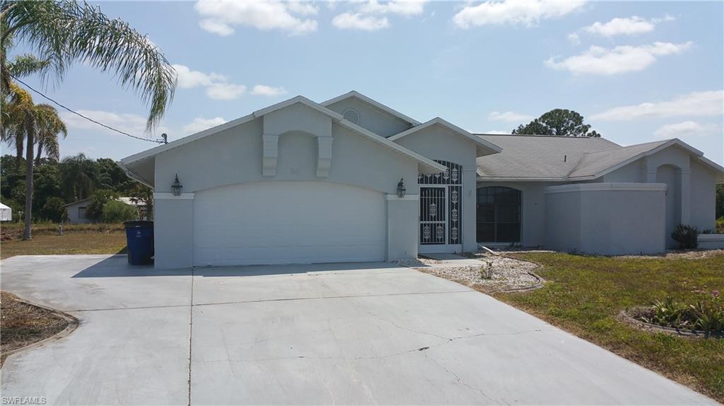 COUNTRY CLUB ESTATES - Residential