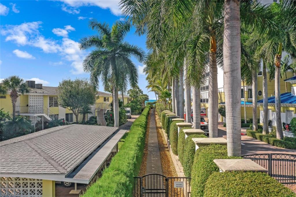 NAPLES CASAMORE - Residential