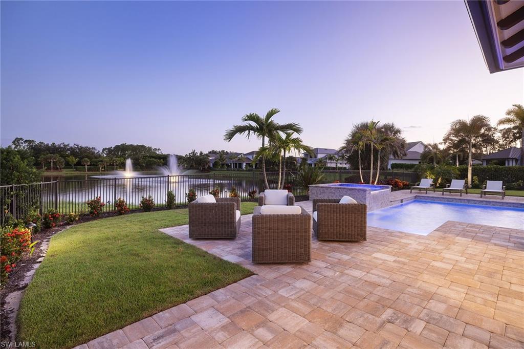 THE ENCLAVE OF DISTINCTION - Residential