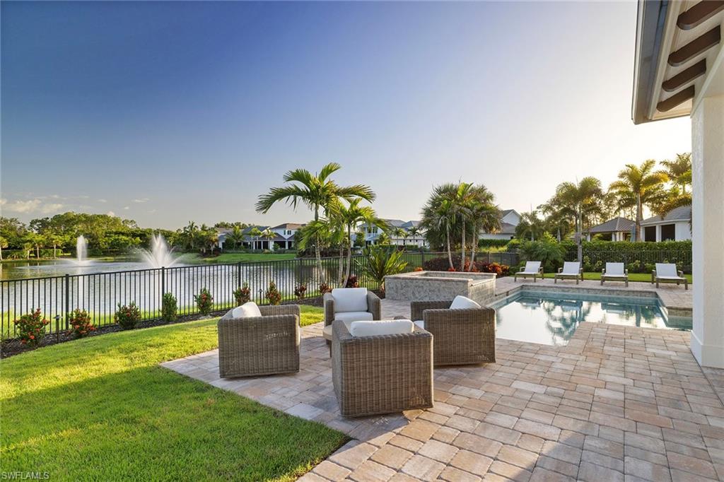 THE ENCLAVE OF DISTINCTION - Residential