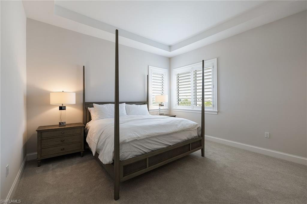 THE ENCLAVE OF DISTINCTION - Residential