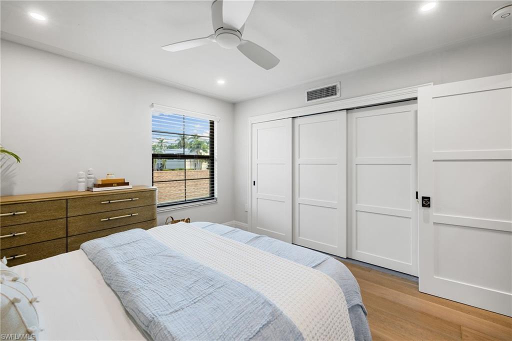 SOMERSET AT MOORINGS - Residential Lease