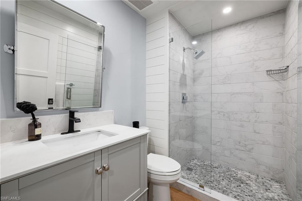 SOMERSET AT MOORINGS - Residential Lease