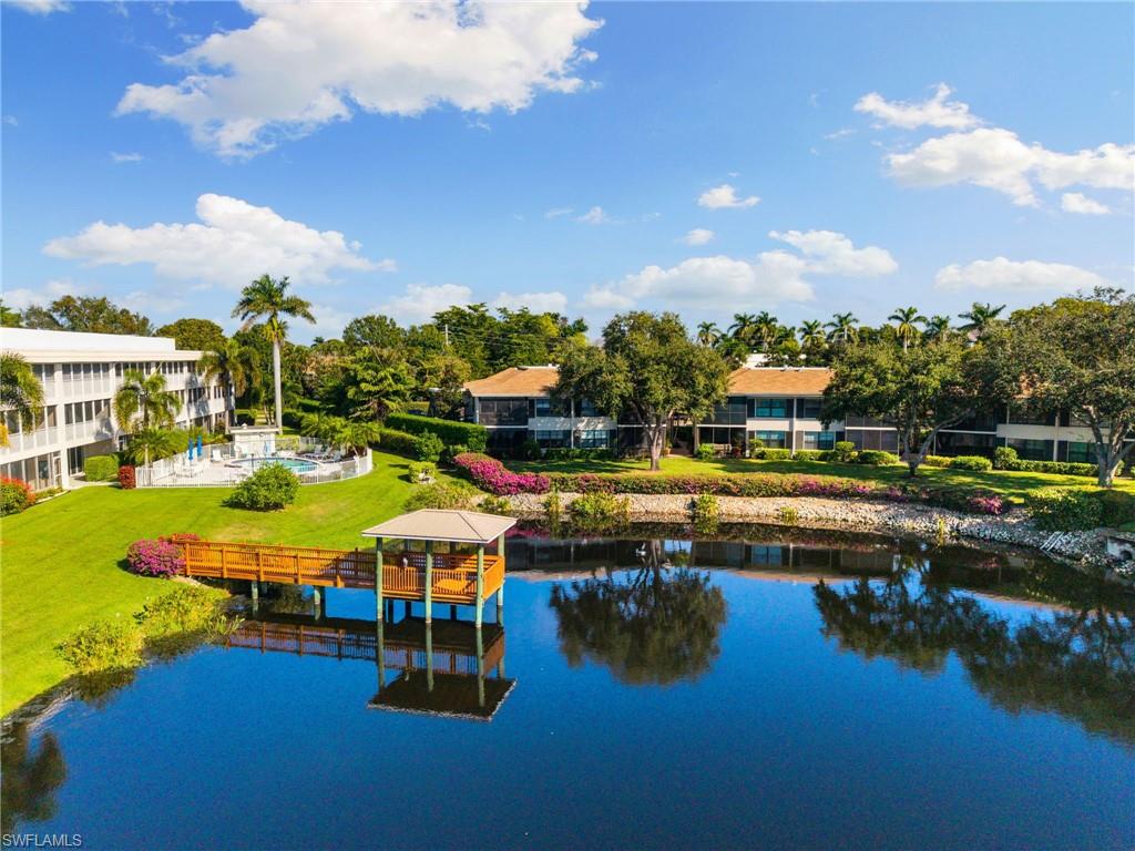 SOMERSET AT MOORINGS - Residential Lease